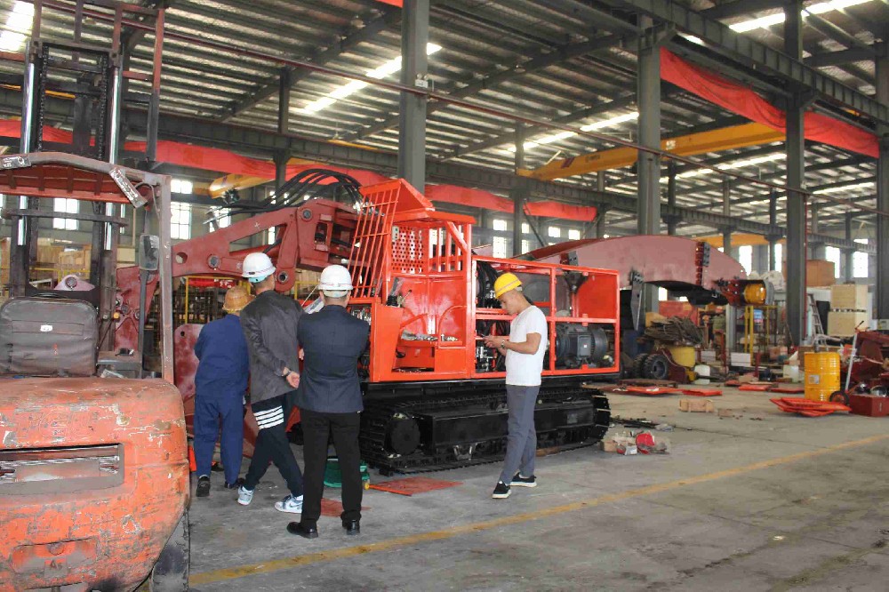 湖州 80 履帶扒渣機(jī)排名，避開選購誤區(qū)的靠譜品牌
